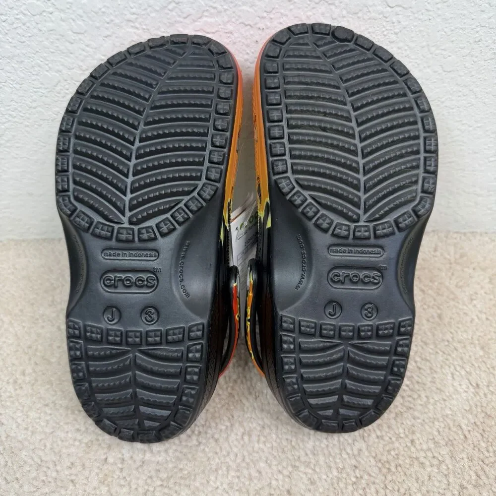 NWT Crocs Classic Flames Clog Retro Hot Rod Youth Size J3 Kids 210993-0C4 - Picture 5 of 6